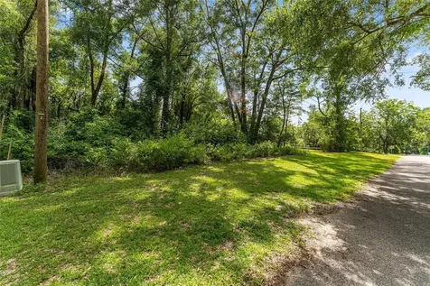 18673 NW 252nd Street High Springs FL 32643