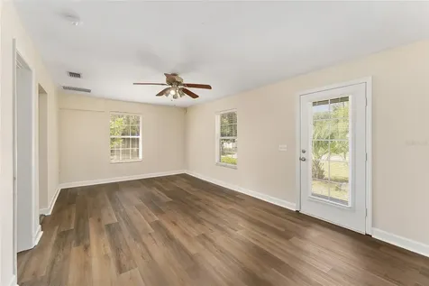 18673 NW 252nd Street High Springs FL 32643