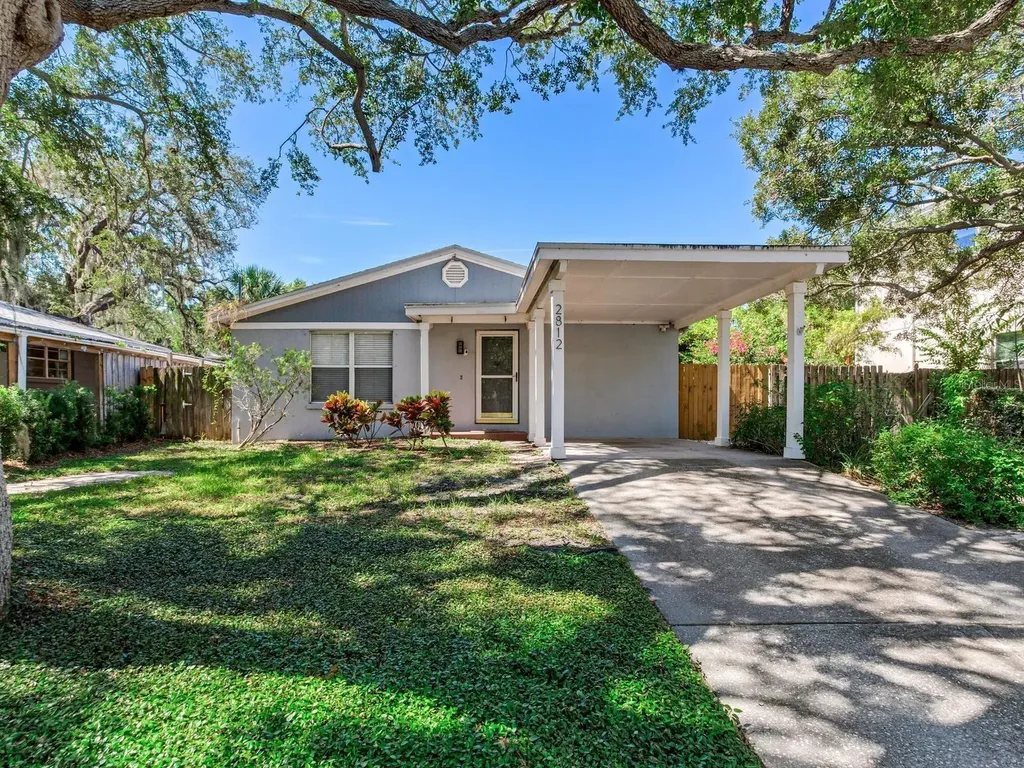 2812 W Shelton Avenue Tampa FL 33611
