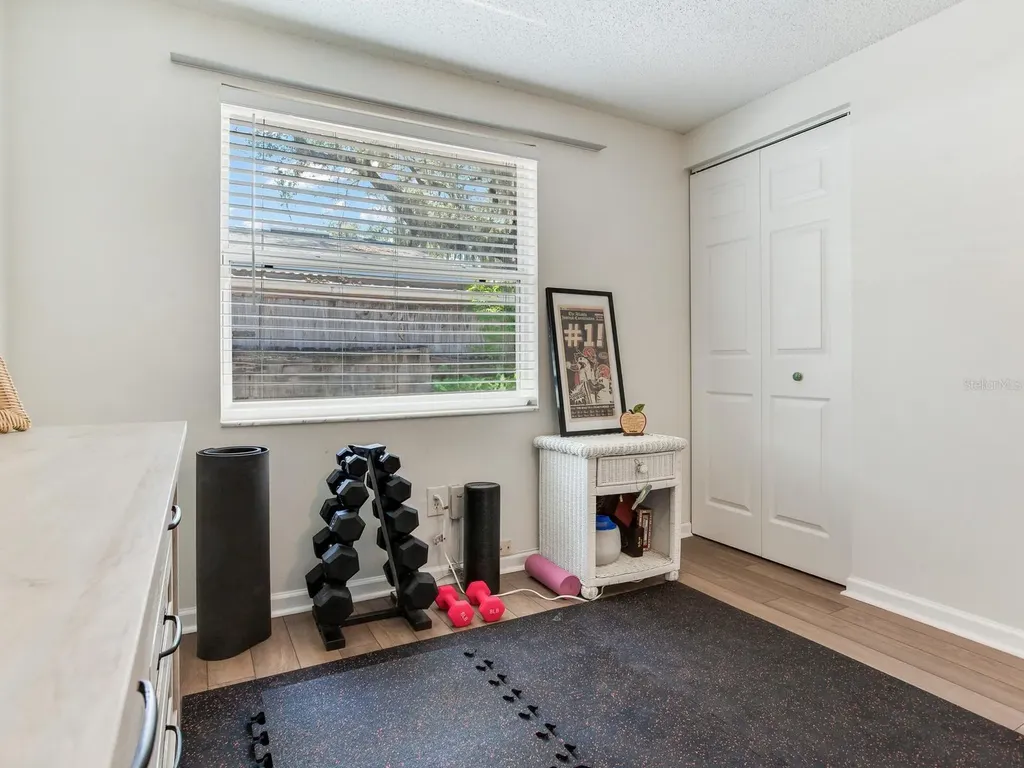 2812 W Shelton Avenue Tampa FL 33611