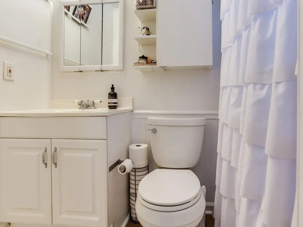 2812 W Shelton Avenue Tampa FL 33611
