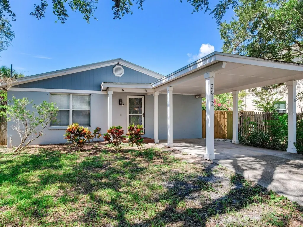 2812 W Shelton Avenue Tampa FL 33611