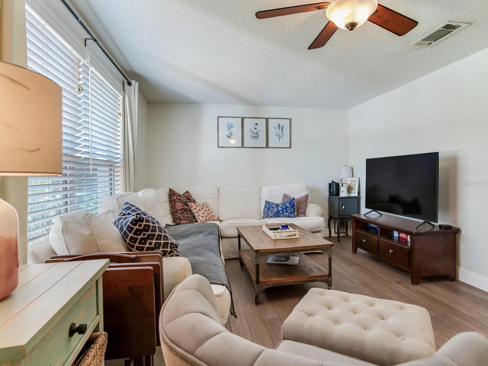 2812 W Shelton Avenue Tampa FL 33611