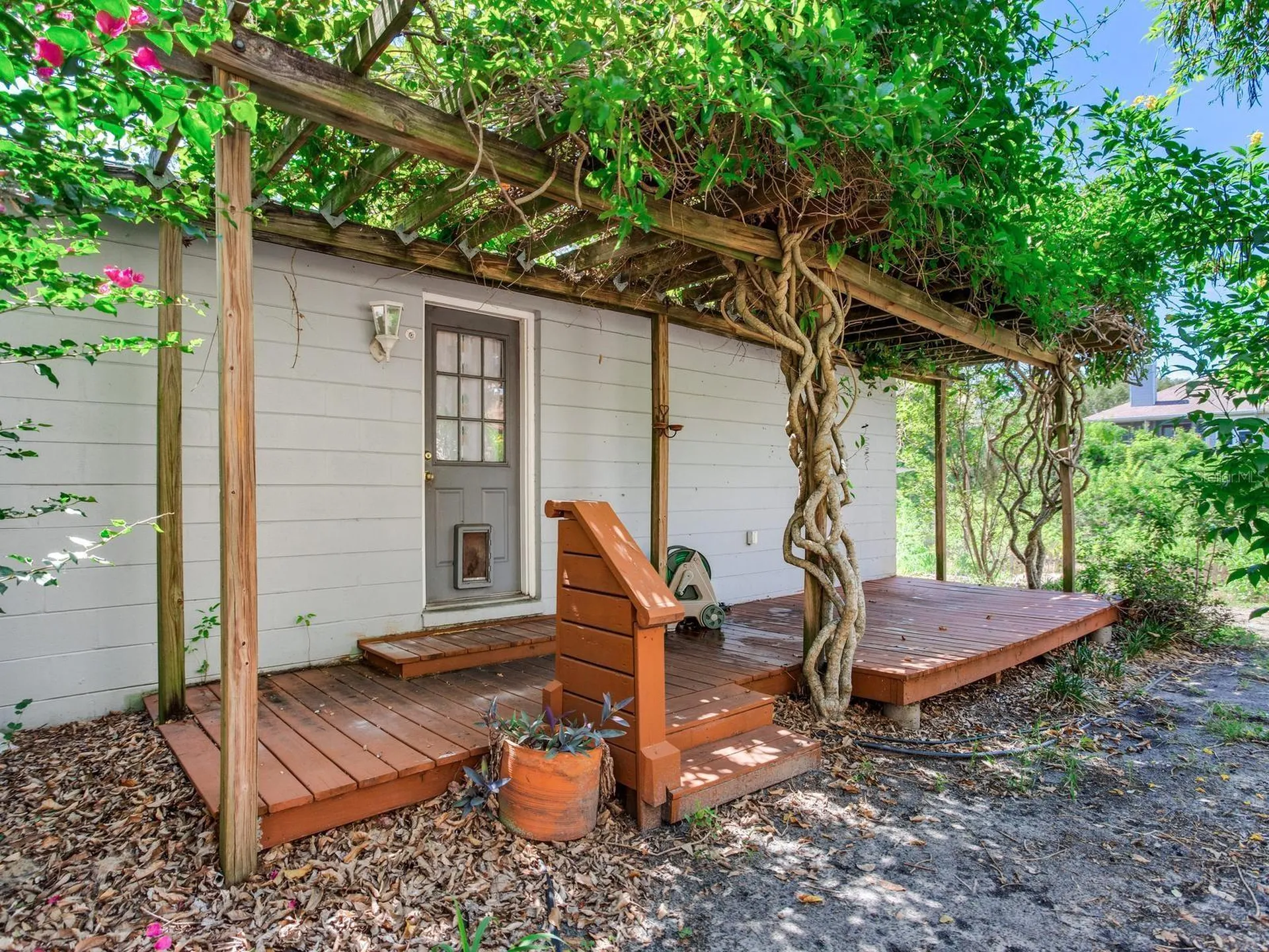 2812 W Shelton Avenue Tampa FL 33611