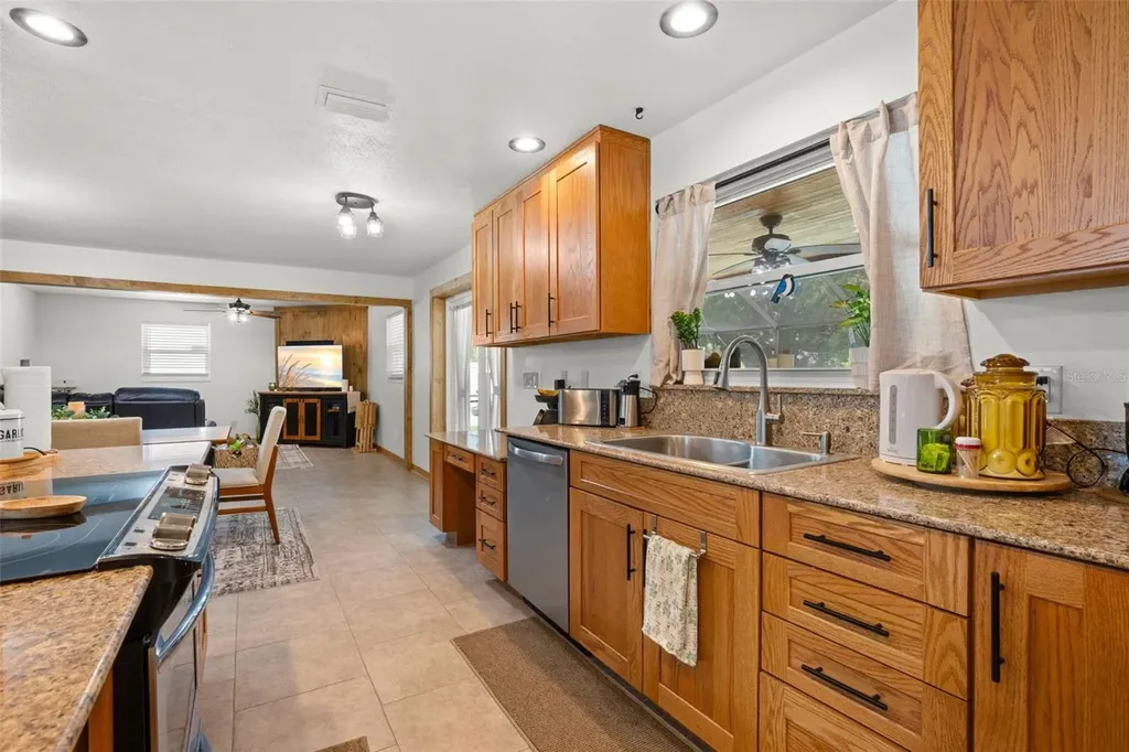 2405 Summerlin Drive Clearwater FL 33764