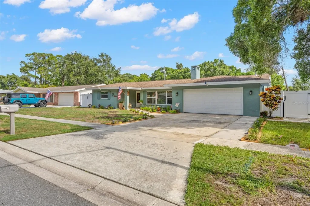 2405 Summerlin Drive Clearwater FL 33764