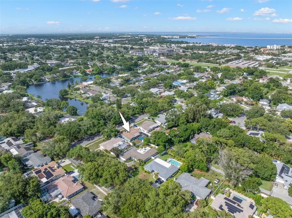 2405 Summerlin Drive Clearwater FL 33764