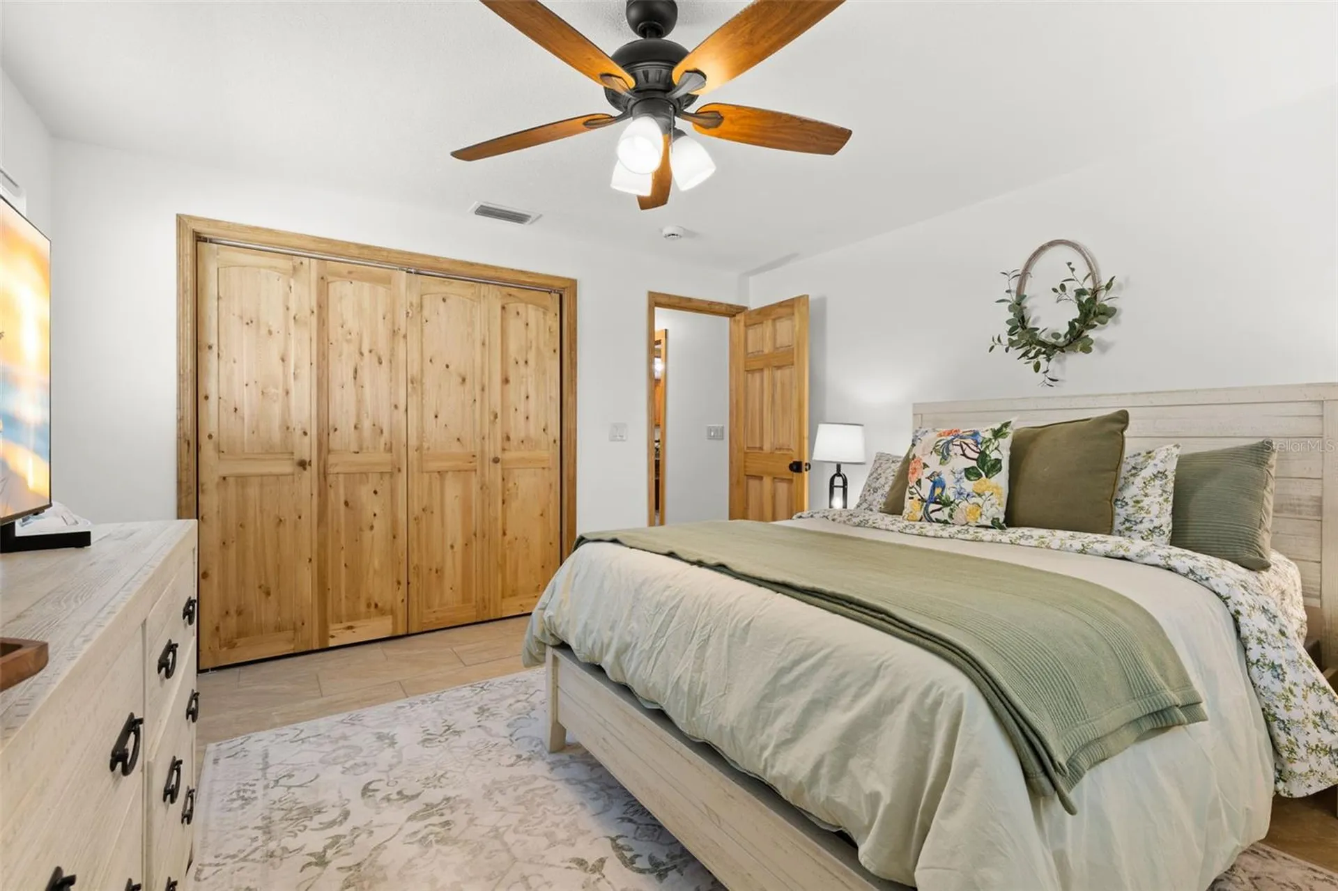 2405 Summerlin Drive Clearwater FL 33764