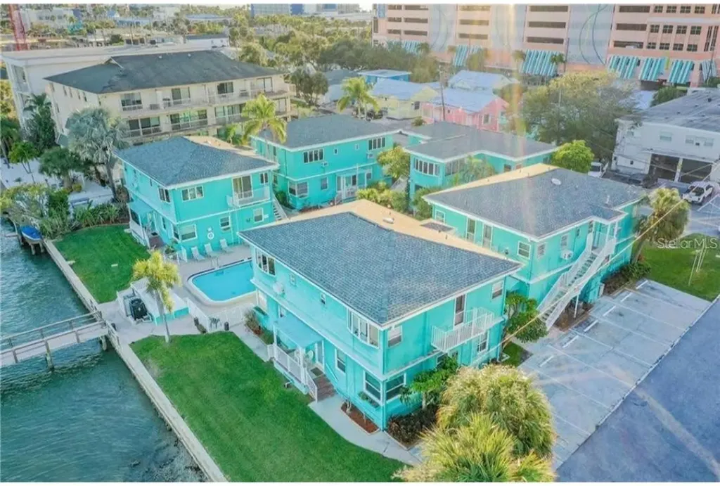 483 E Shore Drive Clearwater Beach FL 33767