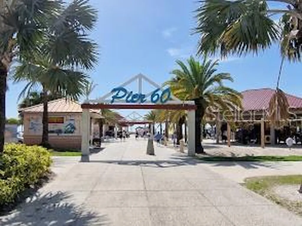 483 E Shore Drive Clearwater Beach FL 33767