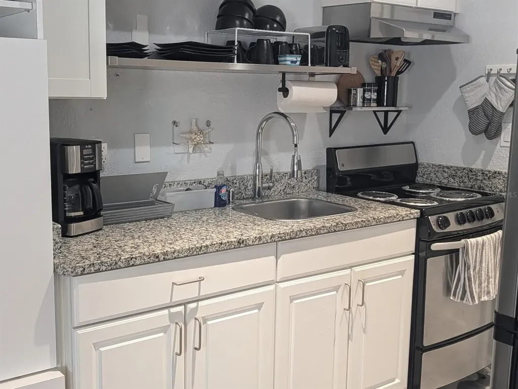 483 E Shore Drive Clearwater Beach FL 33767
