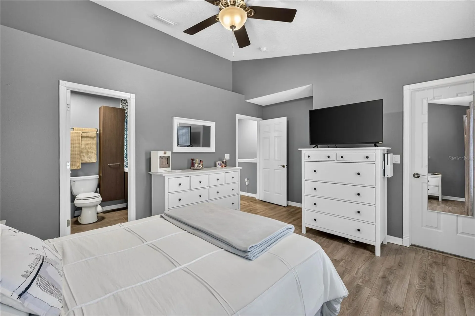 12315 Country White Circle Tampa FL 33635