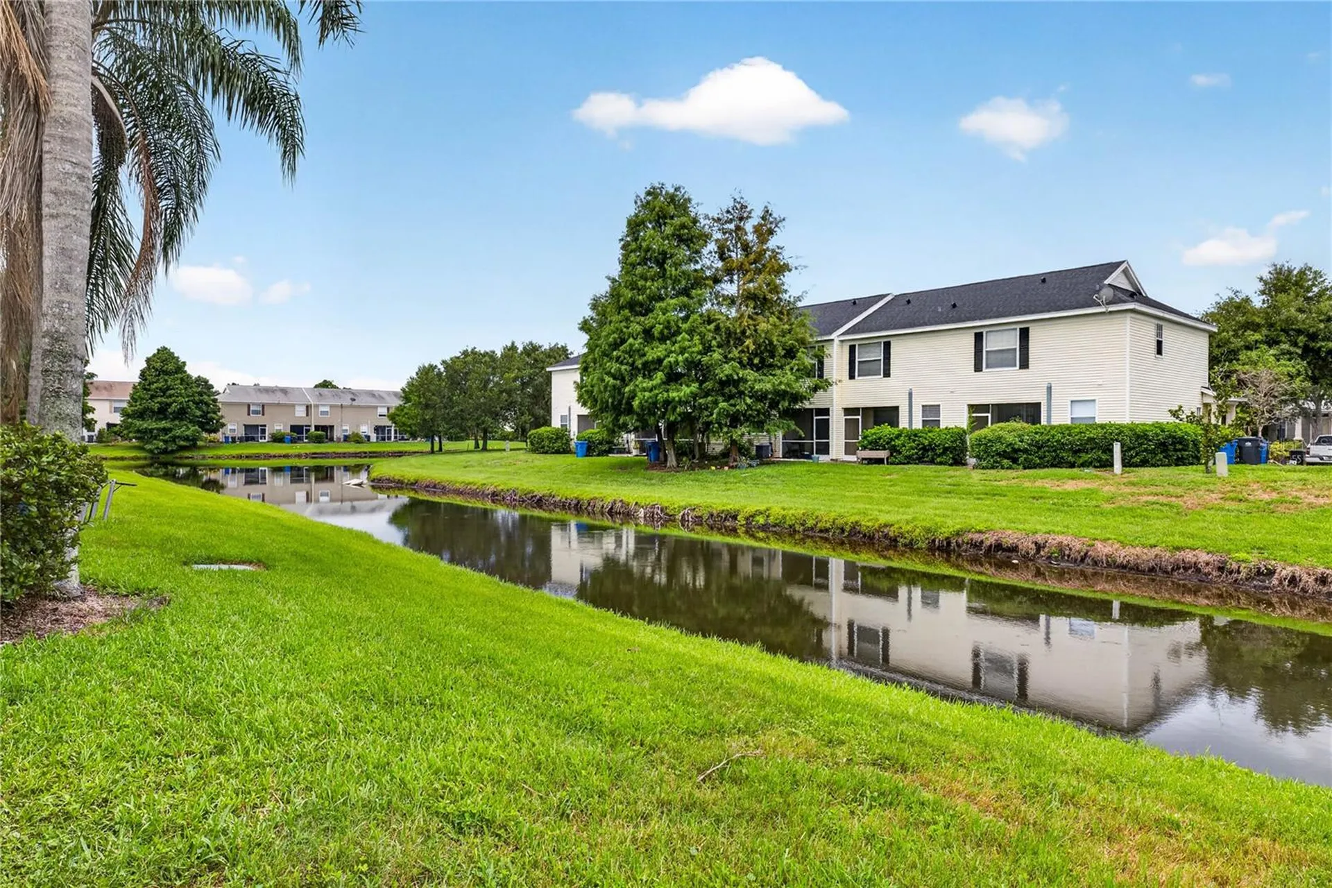 12315 Country White Circle Tampa FL 33635