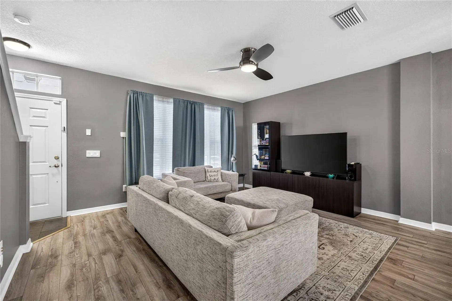 12315 Country White Circle Tampa FL 33635