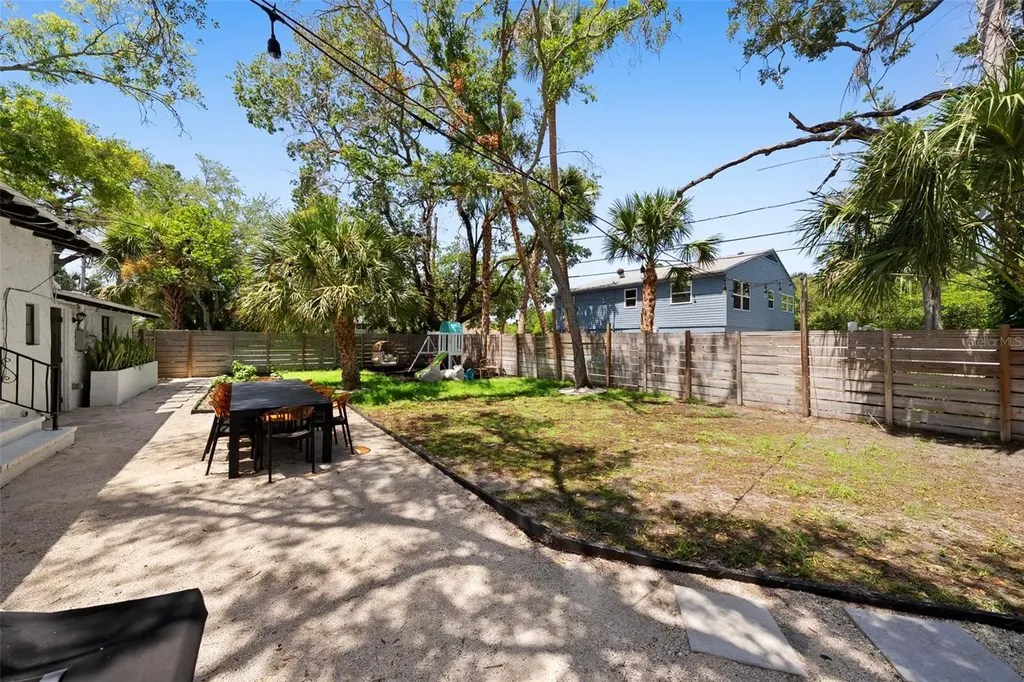 2235 5th Street S St Petersburg FL 33705