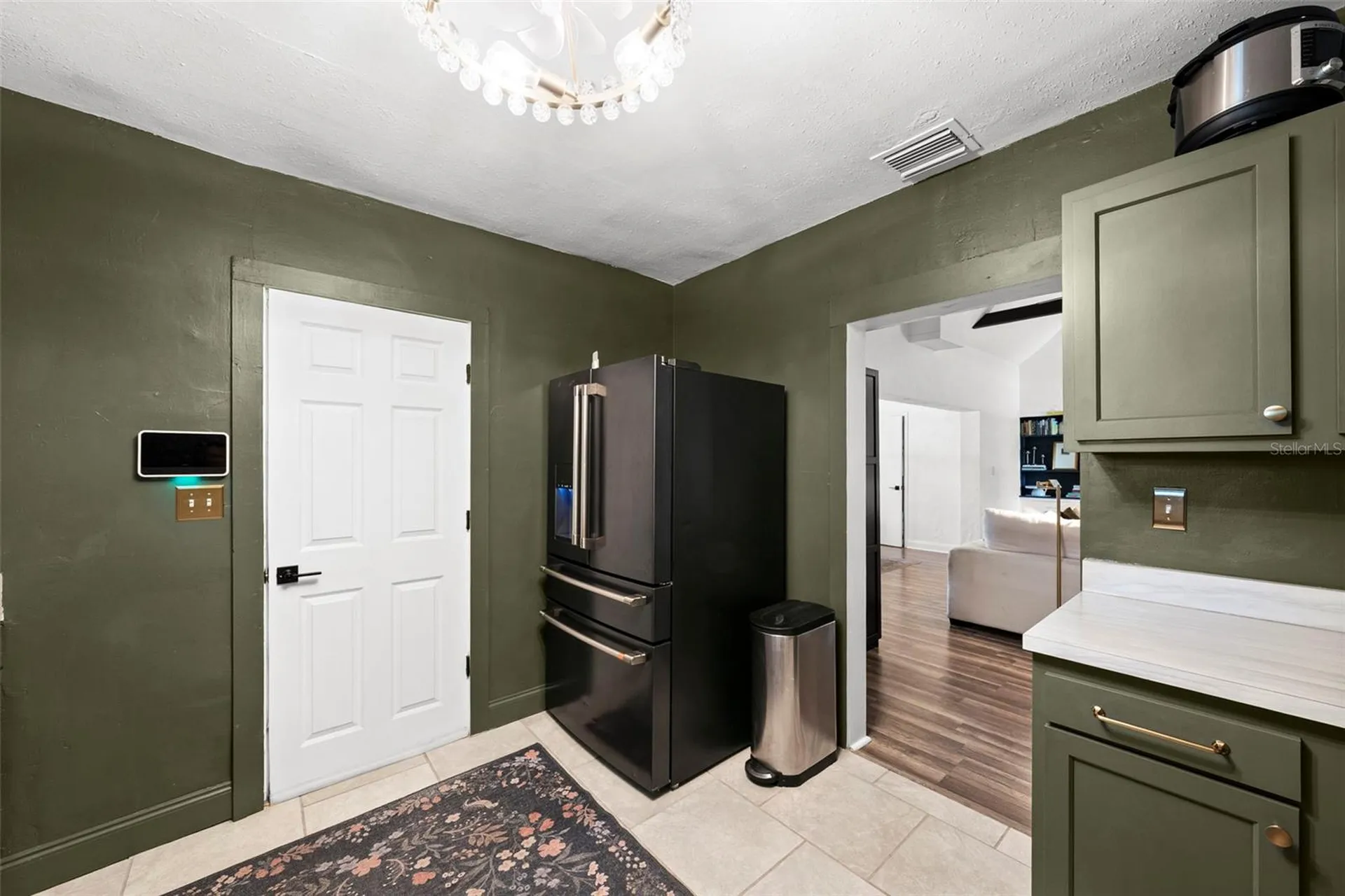 2235 5th Street S St Petersburg FL 33705