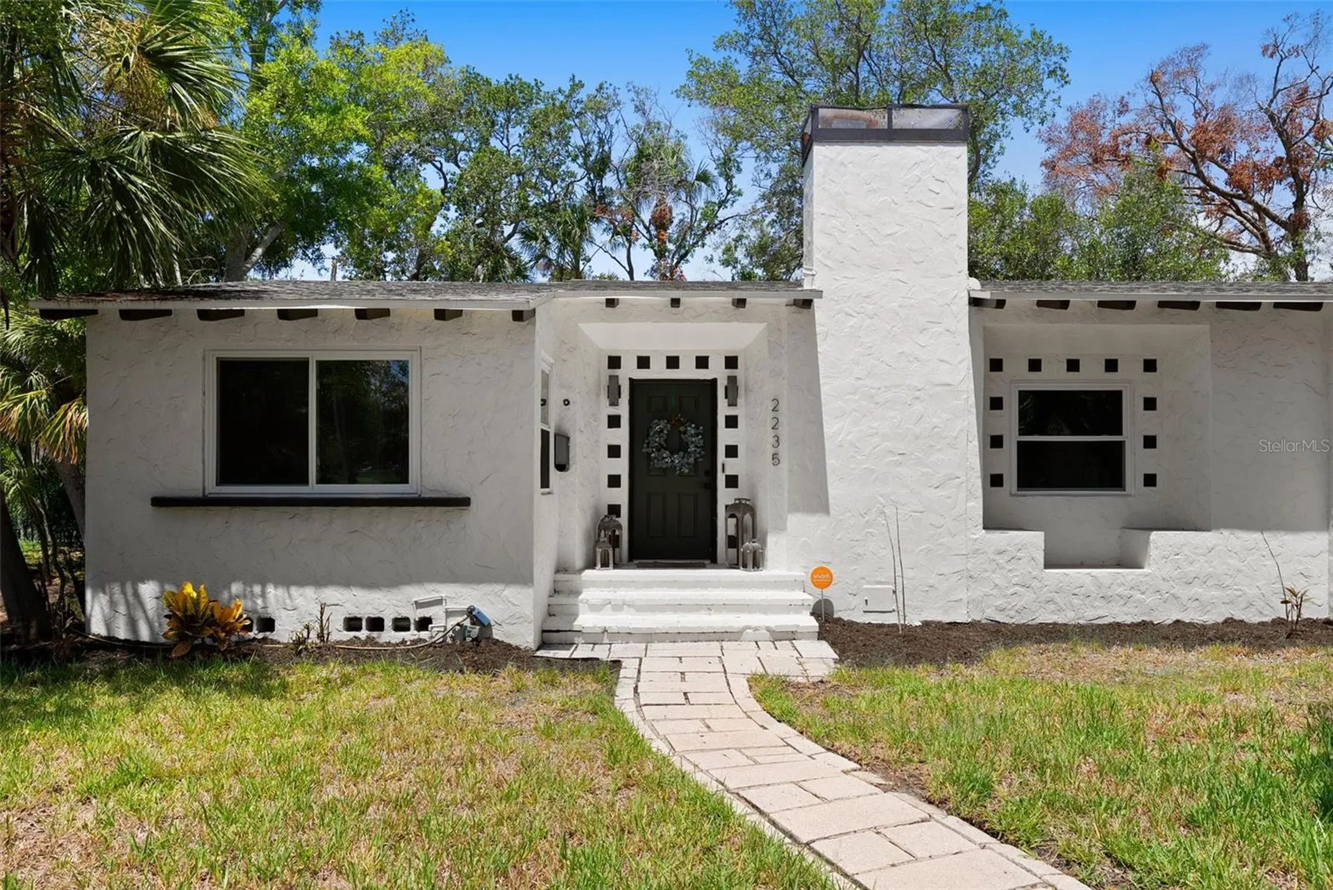 2235 5th Street S St Petersburg FL 33705