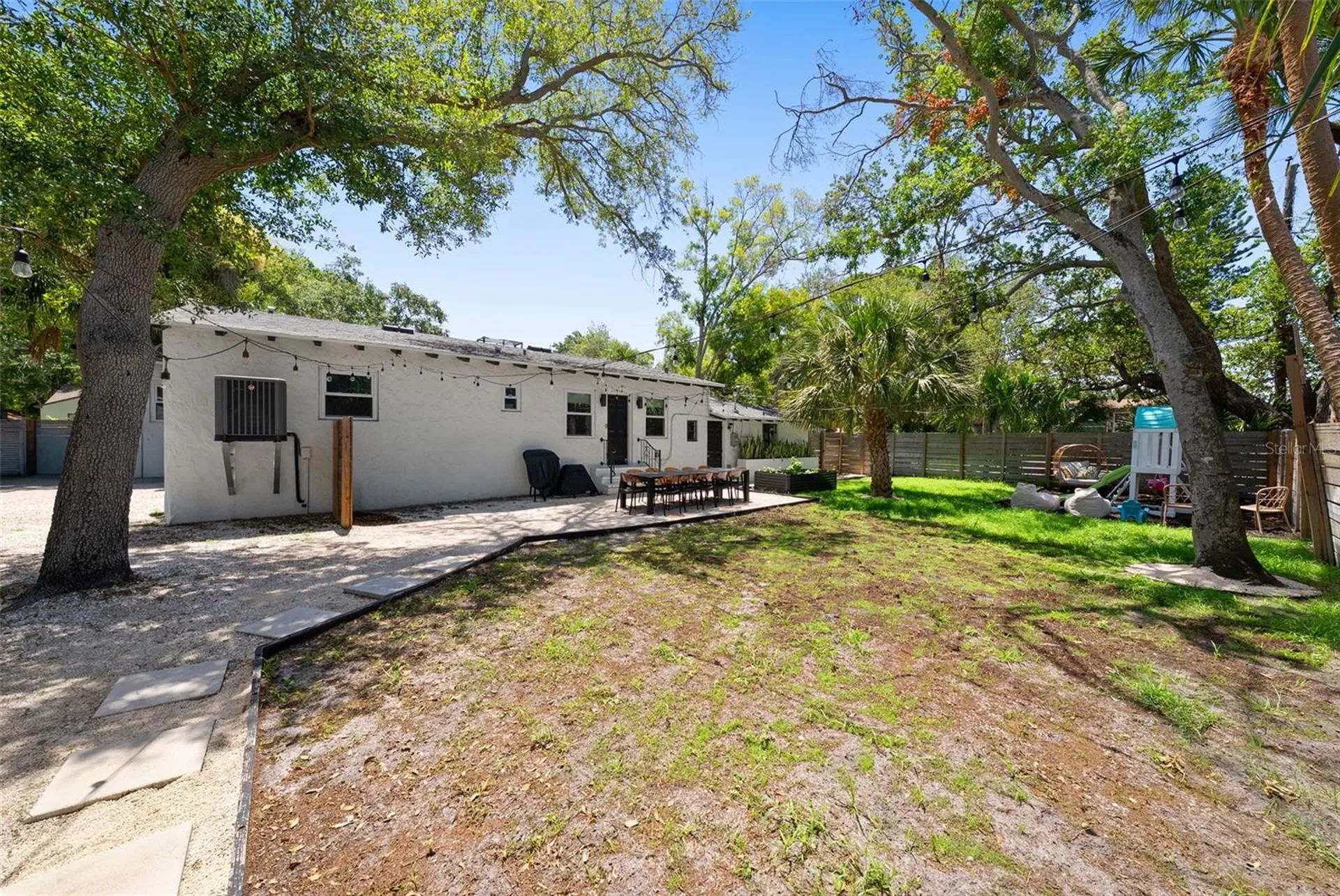 2235 5th Street S St Petersburg FL 33705