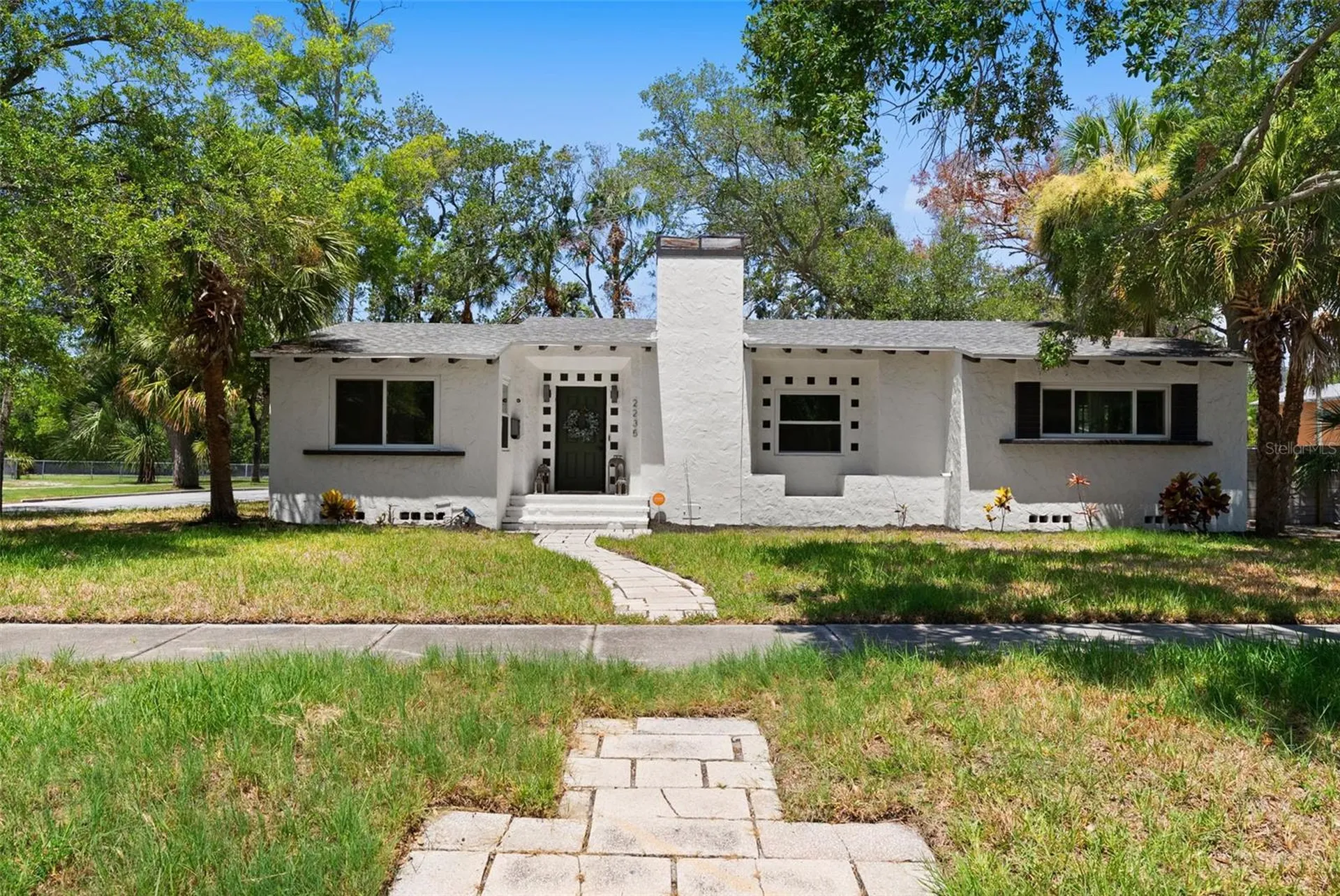 2235 5th Street S St Petersburg FL 33705