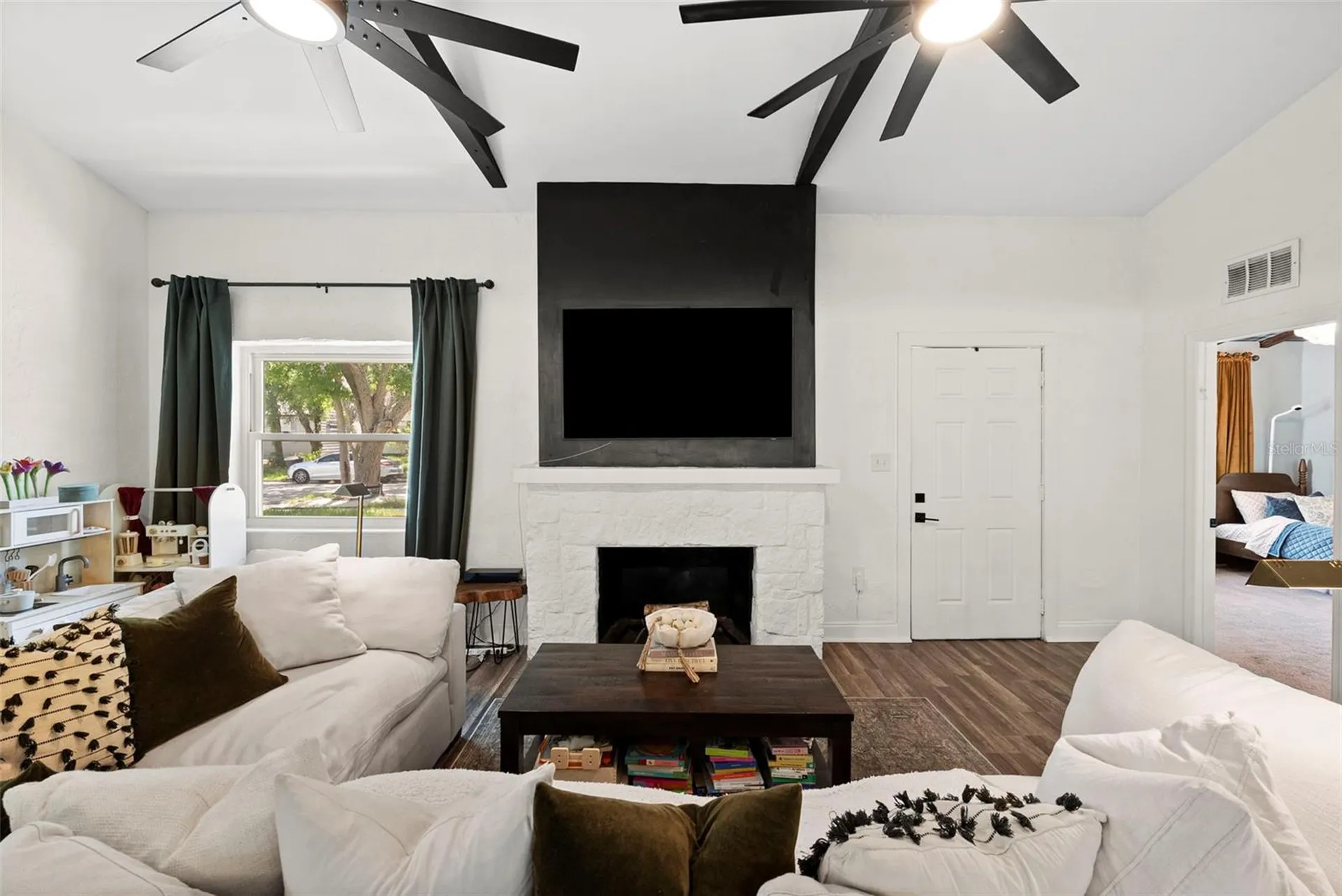 2235 5th Street S St Petersburg FL 33705