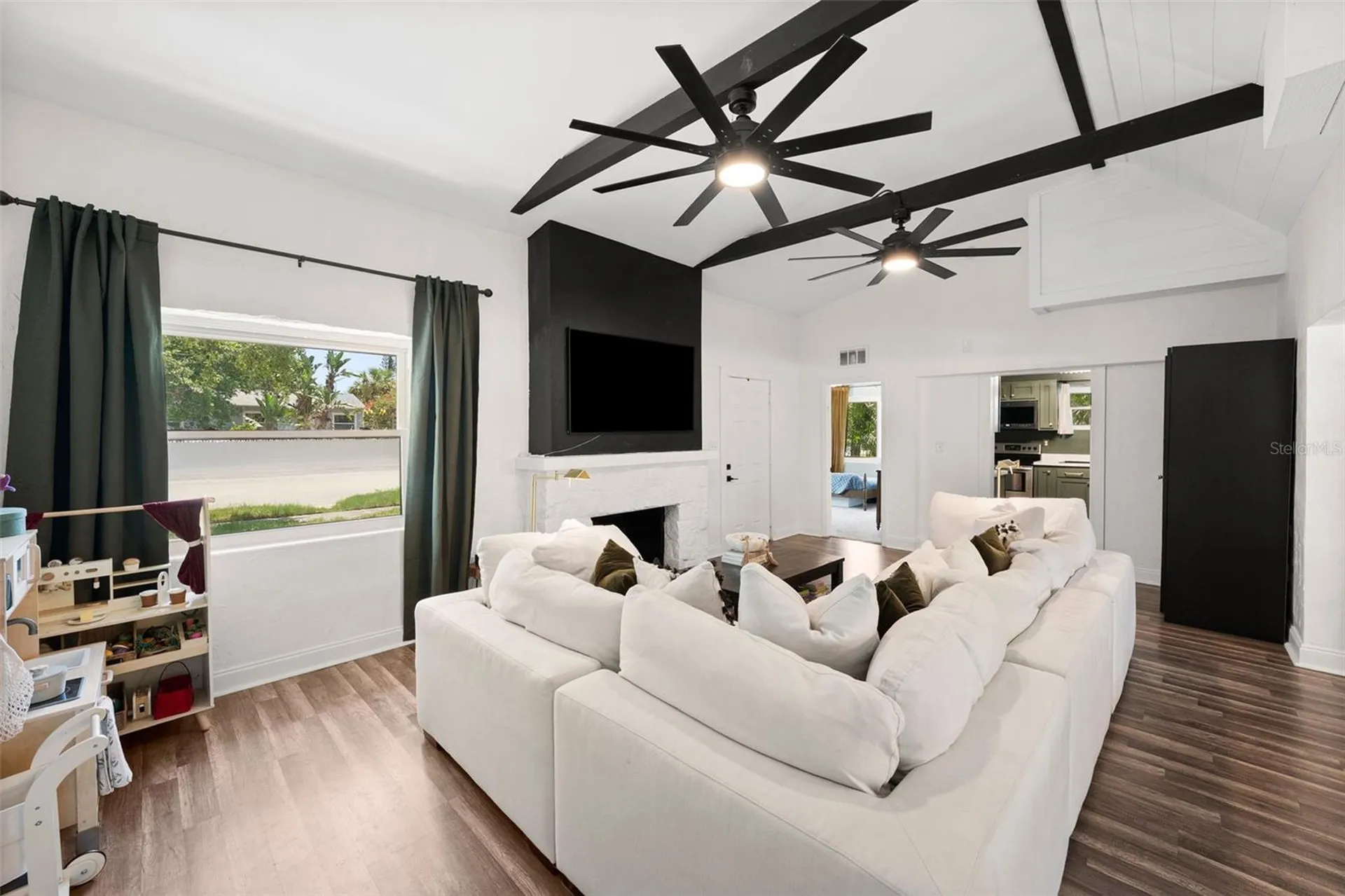 2235 5th Street S St Petersburg FL 33705
