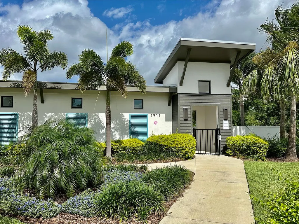 1841 Pleasant Maple Court Bradenton FL 34211