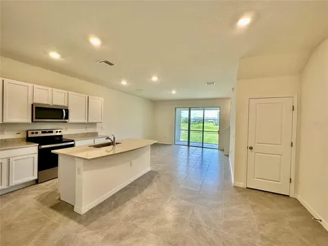 1841 Pleasant Maple Court Bradenton FL 34211