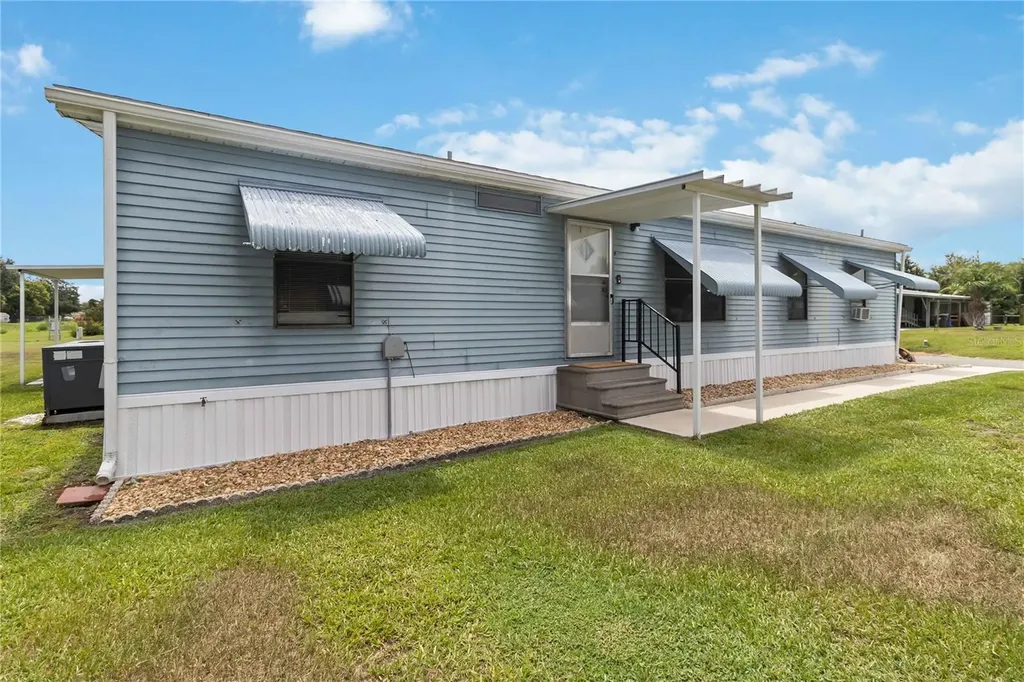 1990 Crystal Lane St Cloud FL 34769