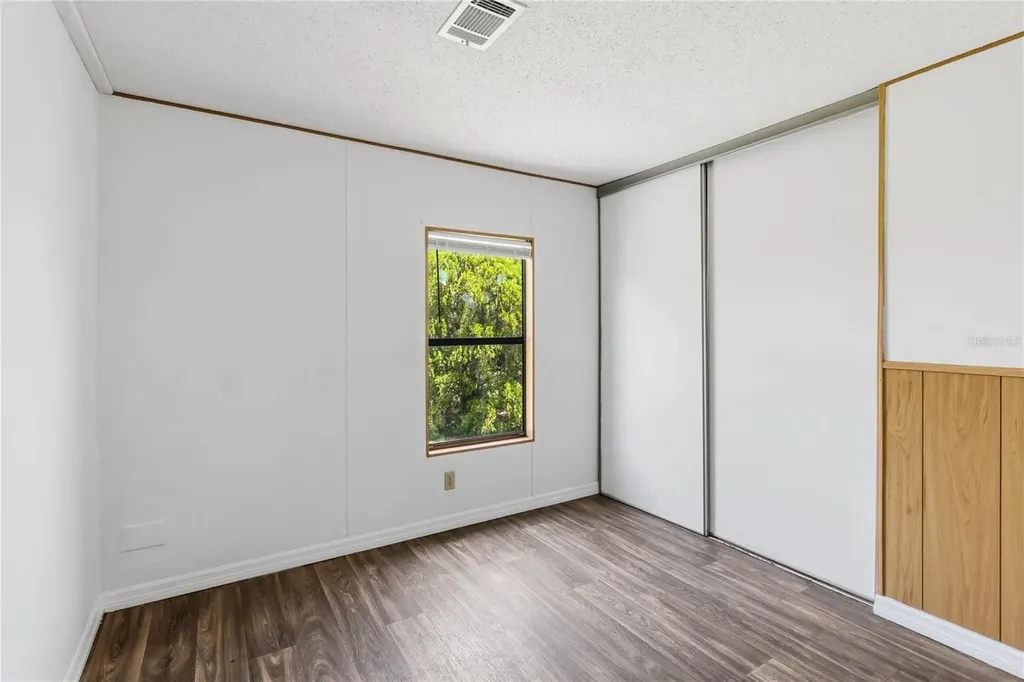 1990 Crystal Lane St Cloud FL 34769
