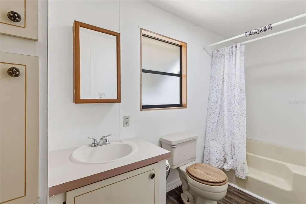 1990 Crystal Lane St Cloud FL 34769