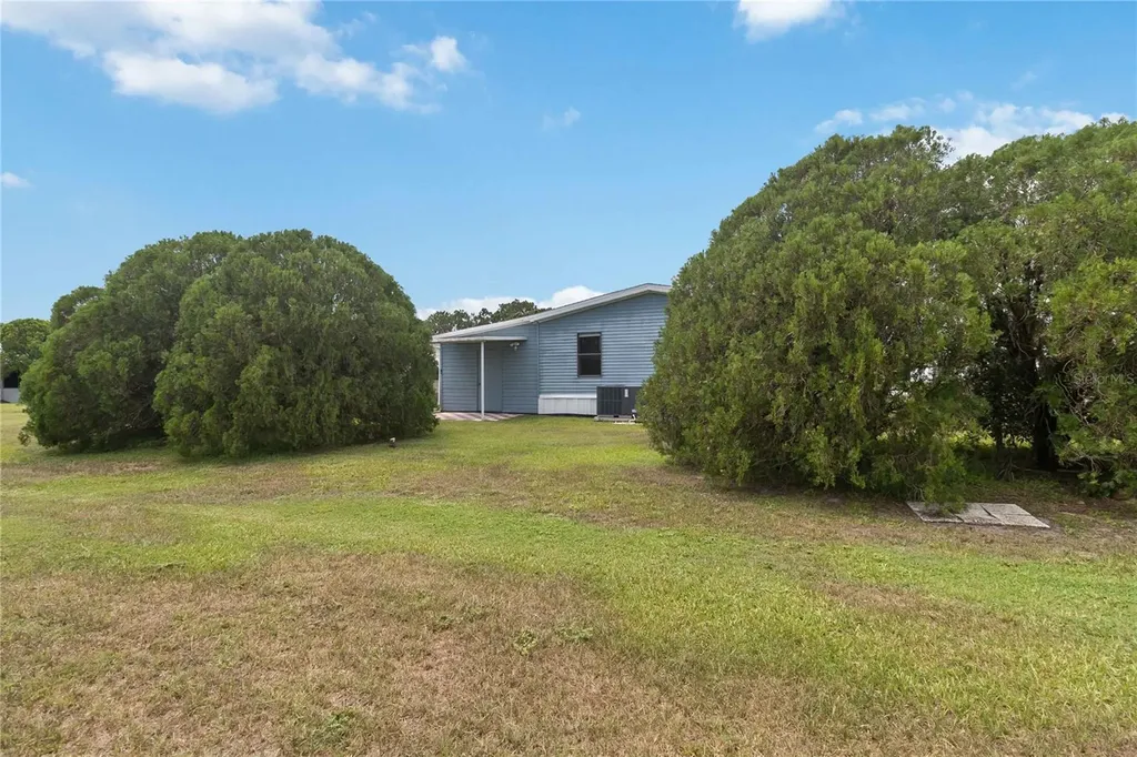 1990 Crystal Lane St Cloud FL 34769
