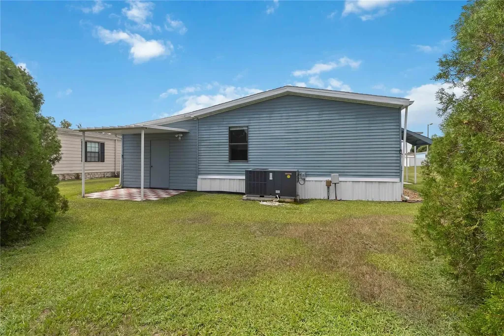 1990 Crystal Lane St Cloud FL 34769