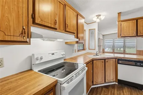 1990 Crystal Lane St Cloud FL 34769