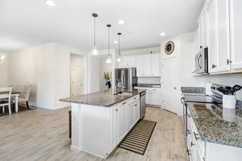 11520 Blue Woods Drive Riverview FL 33569