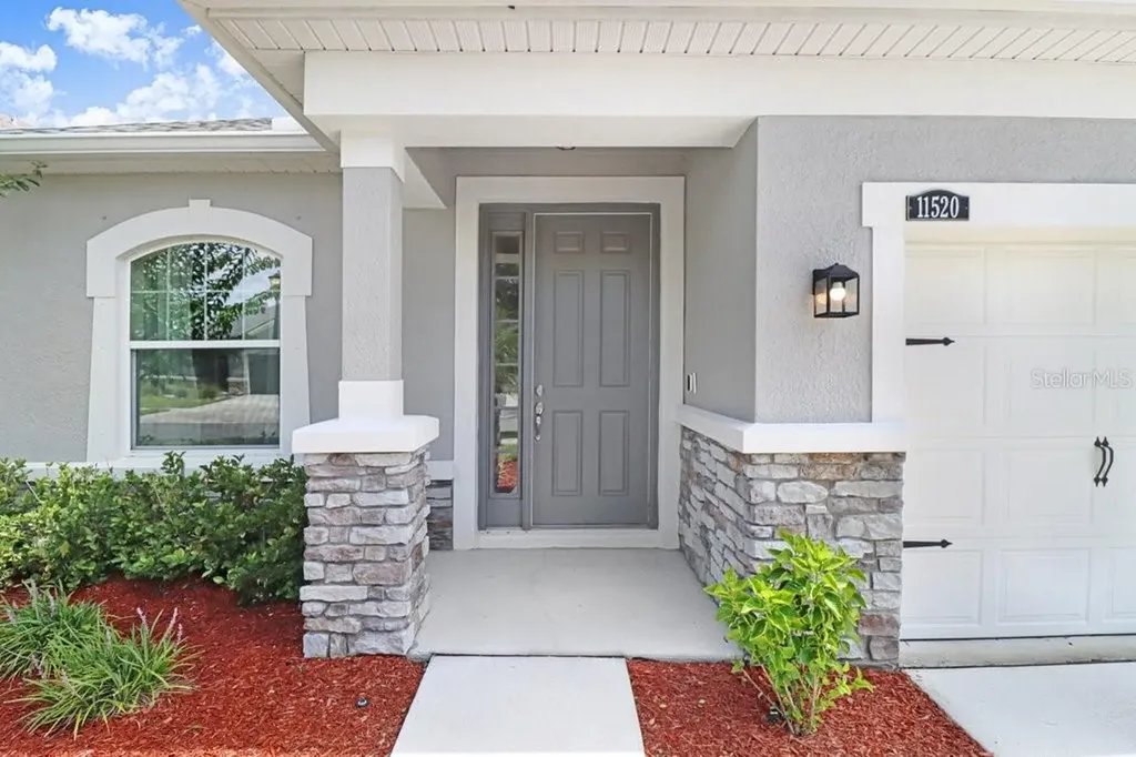 11520 Blue Woods Drive Riverview FL 33569