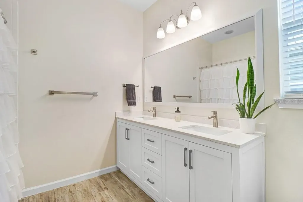 11520 Blue Woods Drive Riverview FL 33569