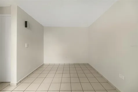 37 Cond Atrium Park Regina Medina Guaynabo PR 00969