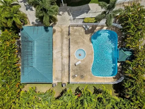 37 Cond Atrium Park Regina Medina Guaynabo PR 00969