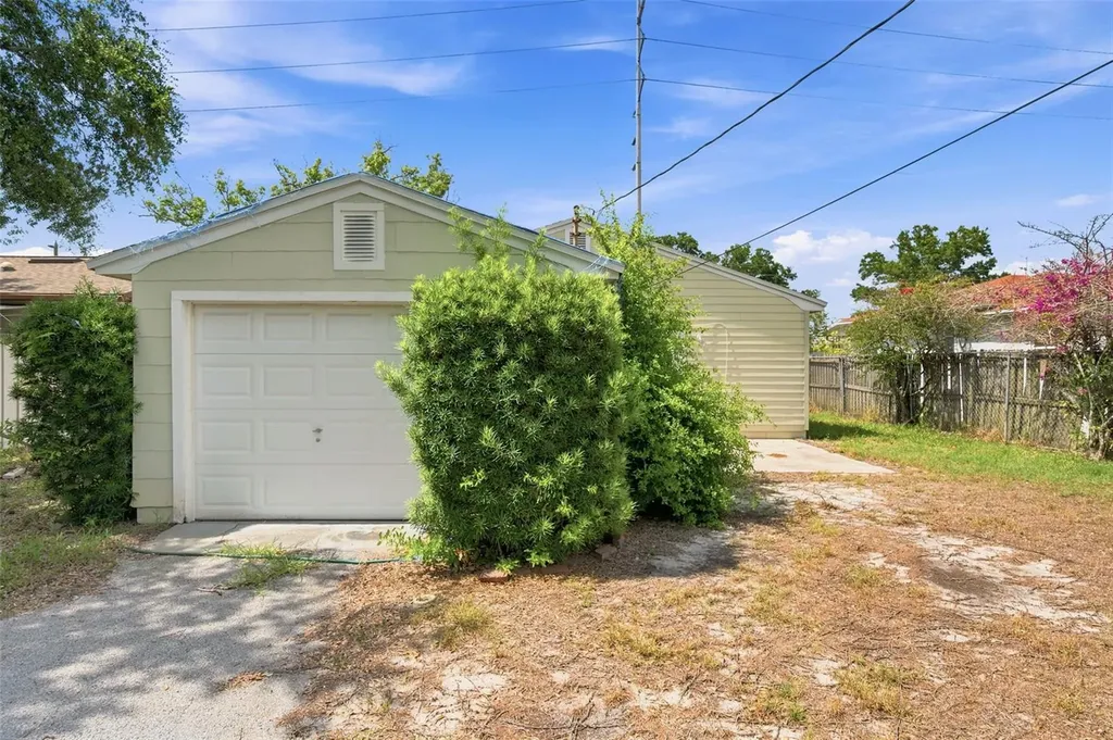 4548 12th Avenue N St Petersburg FL 33701