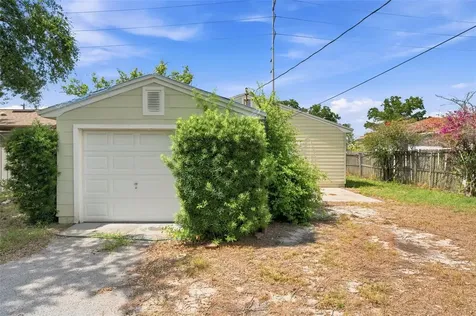 4548 12th Avenue N St Petersburg FL 33701