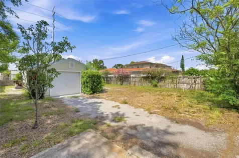 4548 12th Avenue N St Petersburg FL 33701