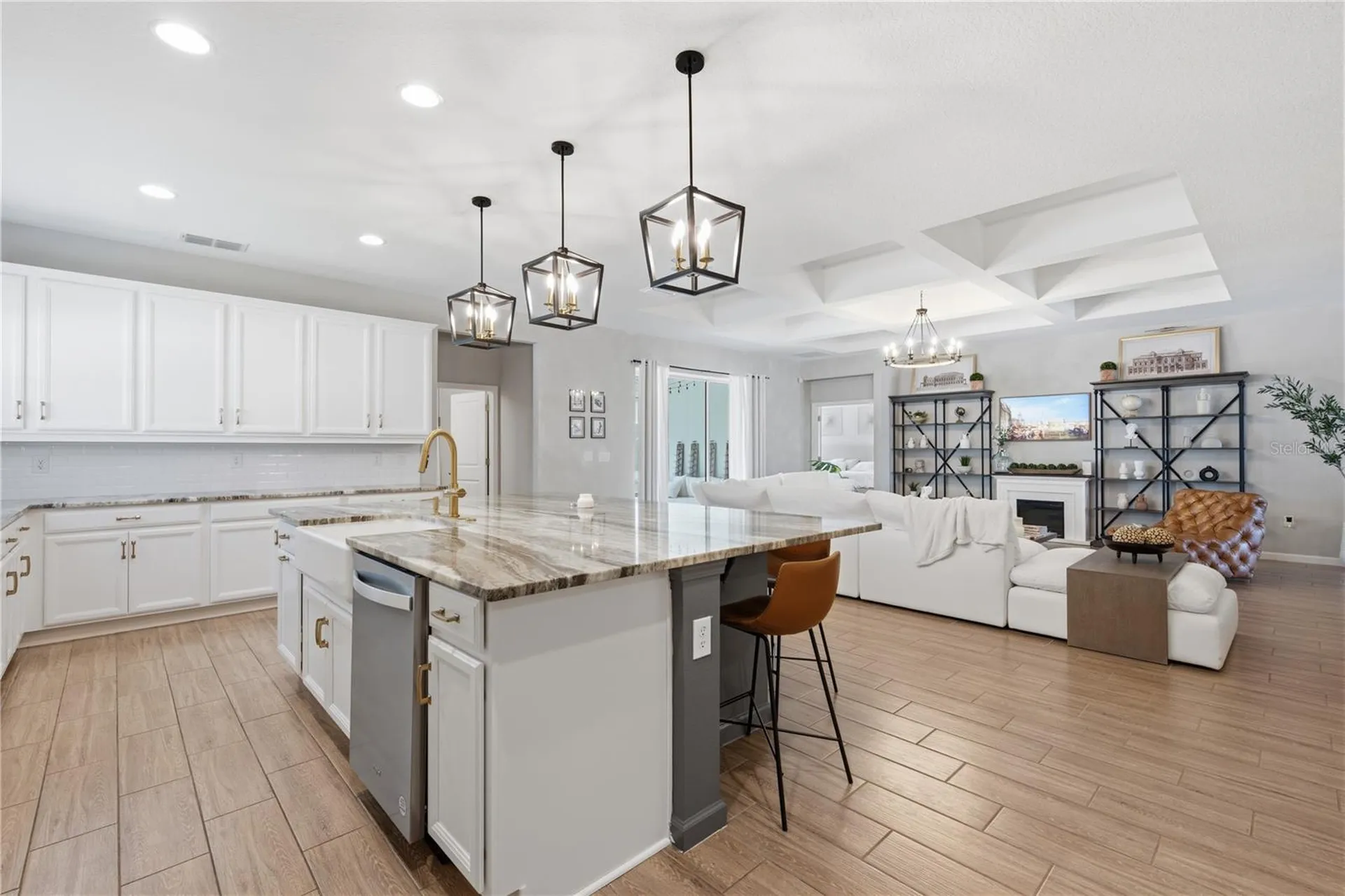 600 Avila Place Howey In The Hills FL 34737