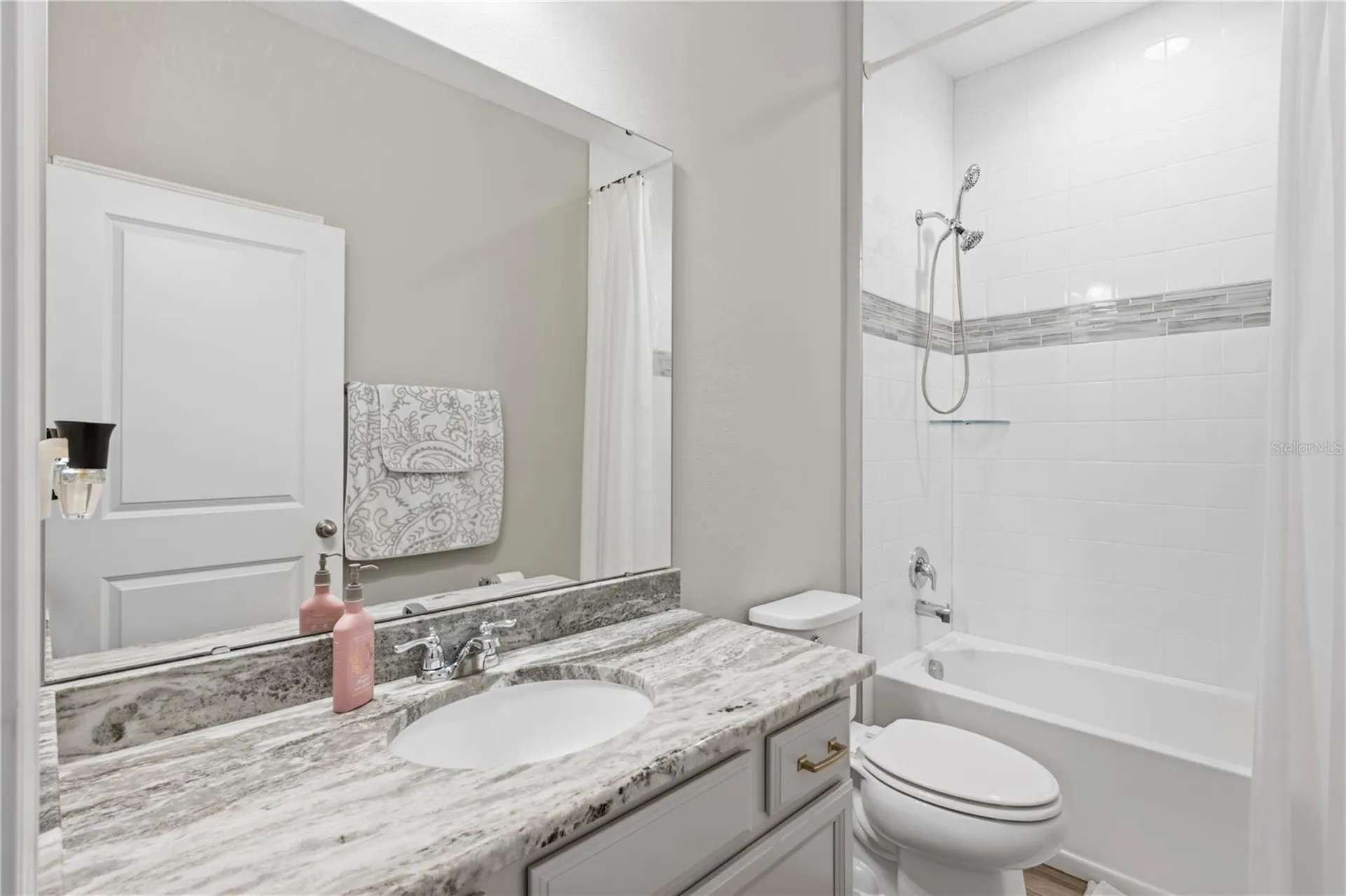 600 Avila Place Howey In The Hills FL 34737
