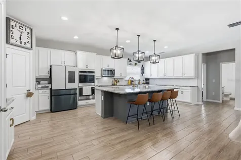 600 Avila Place Howey In The Hills FL 34737