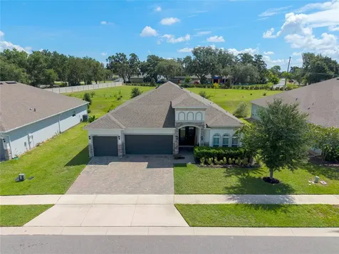 600 Avila Place Howey In The Hills FL 34737