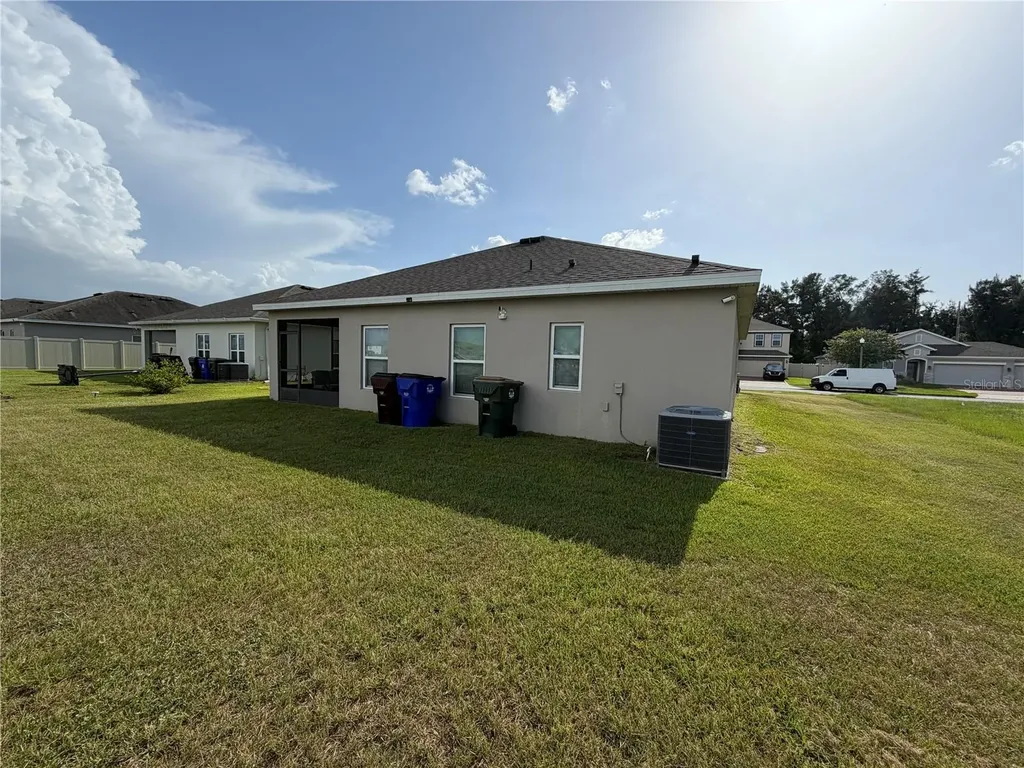 2840 Wadeview Loop St Cloud FL 34769
