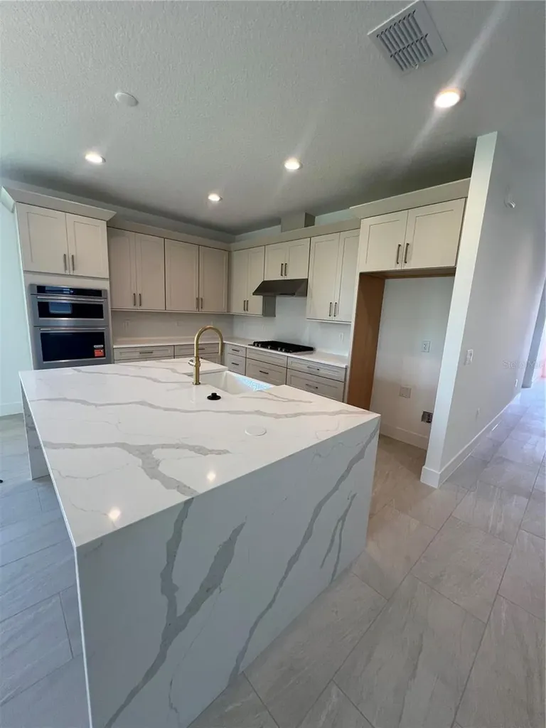 1605 Stonecliff Drive Apopka FL 32703