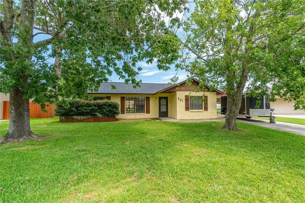 221 Cherrywood Lane Edgewater FL 32132