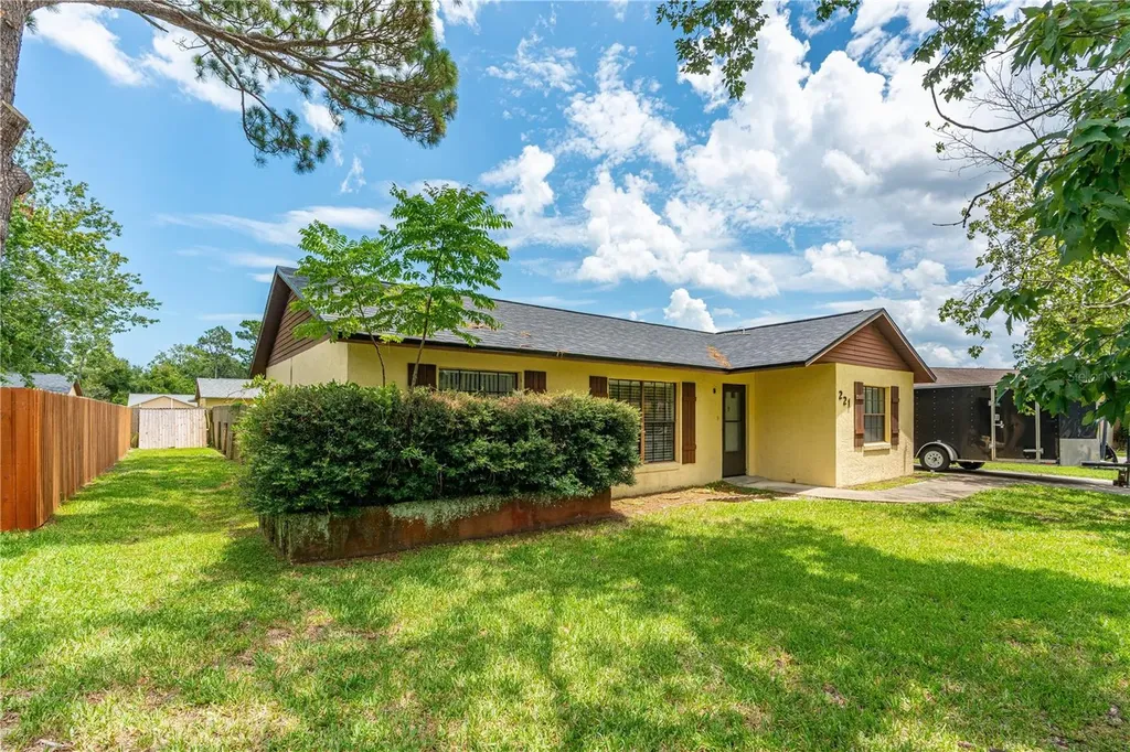 221 Cherrywood Lane Edgewater FL 32132