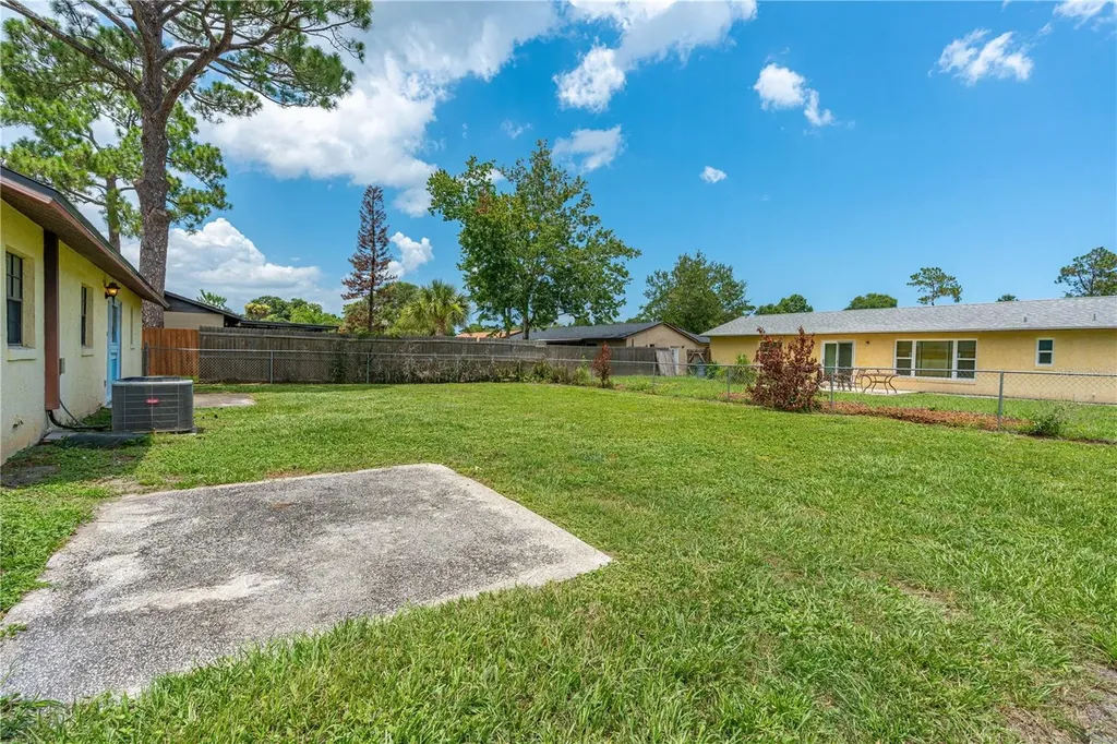 221 Cherrywood Lane Edgewater FL 32132